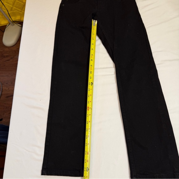 Levi's Boy's Black Straight Jeans - Picture 3 of 6